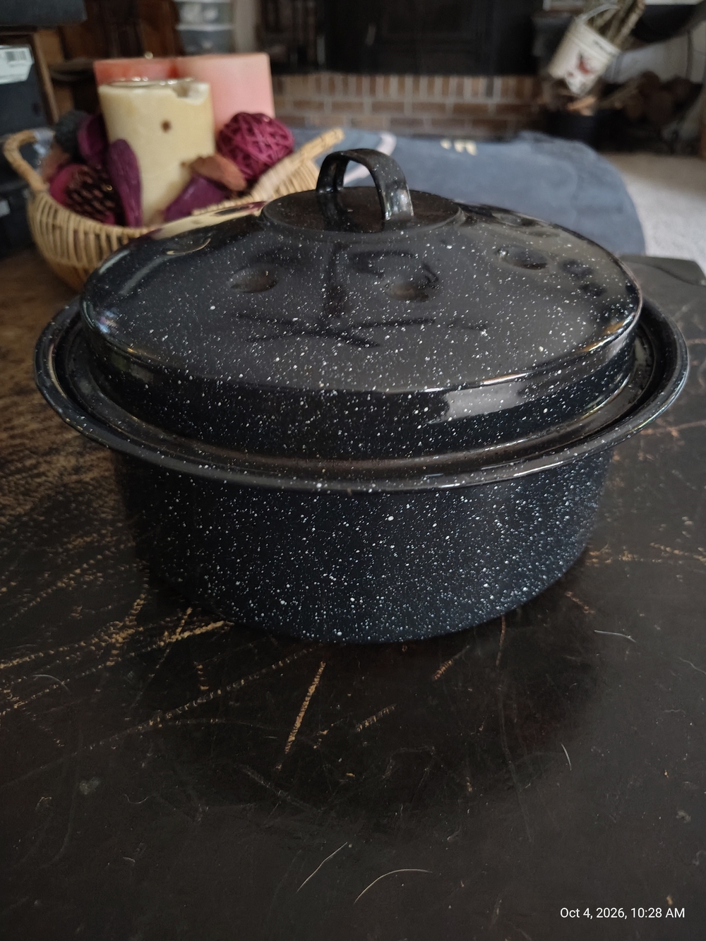 Vintage Granite Ware Black Speckled Enamelware Round Roasting Pan with Lid - 10"